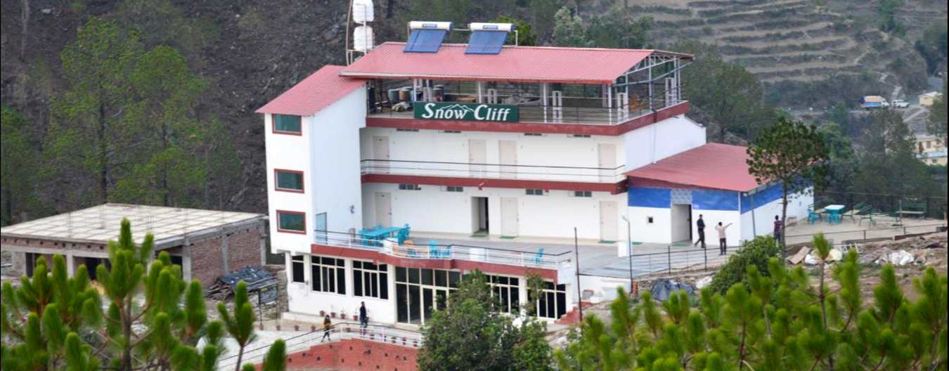 Snow Cliff Resort