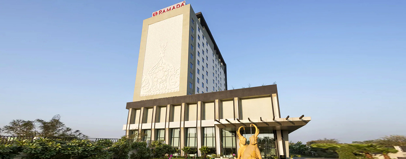 RAMADA PLAZA